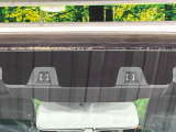 【スズキ セーフティサポート】走行中に前方の車両等を認識し、衝突しそうな時は警報とブレーキで衝突回避と被害軽減をアシスト。より安全にドライブをお楽しみいただけます。