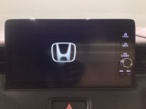 純正スマートナビとバックカメラ付☆bluetoothオーディオでドライブも好きな音楽を聴いて楽しめます。TV視聴も可能です☆