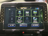 高性能で使いやすい日産純正ナビゲーションです。フルセグTVも鑑賞出来るしBluetooth機能付なのでお手持ちの携帯電話でハンドフリー通話も出来ます。