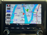 【純正8型ナビ】専用設計で車内の雰囲気にマッチ!ナビ利用時のマップ表示は見やすく、いつものドライブがグッと楽しくなります!