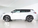 アウトランダー PHEV 2.4 P 4WD 