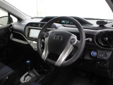 運転席廻りです。