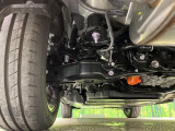 お車を安心してお乗りいただく為には、足回りの定期点検が欠かせません。サービスサポート(有償保証)では無料点検もご提供しており、安心のカーライフをお過ごしいただけるサポート体制が整っています。