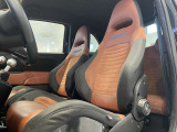 ご覧いただきありがとうございます。当店はショールーム内と屋外展示場に選りすぐりのFIAT・ABARTH・Alfaromeoの正規認定中古車を展示しており、在庫車両はできる限り多く撮影、掲載してご案内しております。
