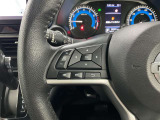 【ステアリングスイッチ】運転中に前方から目線をそらすことなくオーディオ等の操作が可能な便利機能!安心&快適なドライブを演出してくれます。
