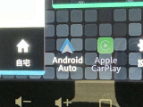 スマホとクルマをつなぐことで、これまでのナビに加えて、いろんなサービスが楽しめます。