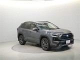 ご覧の車両以外にも多数のU-CARを展示販売しております。