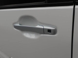 当社は購入後のアフターケアを大切にしております。納車後、1ヶ月無料点検、半年ごとにあんしん点検、12ヶ月法定点検の誘致をします。また車検までの点検をセットにした『ワンダフルパスポート』を販売中です。