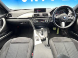 3シリーズセダン 320i Mスポーツ 
