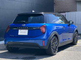 MINI正規販売店のお車は、全てのお車にMINI認定中古車の保証書が発行されます。保障約款もございますので保障内容が明確でございます。お客様にご安心してお乗り頂けますよう、全力でお客様をサポート致します。