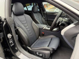 BMW Premium Selection 江戸川は、約20台の展示スペースがあり、常時新車拠店より厳選された認定中古車が続々と入庫しております。