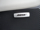 BOSEサウンドシステムを搭載しています。BOSE社と共同開発により車種専用チューニングが施されています。良質なサウンドでお好きな音楽をお楽しみください。