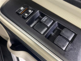 【パワーウインドウ】運転席のスイッチで、各席の窓ガラスの開閉ができます!あると便利ですよね!