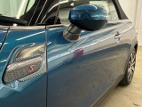 MINI自動車保険をご存知でしょか?万が一の事故の際、当社とMINI保険を引受している国内大手損保会社と連携して迅速に対応いたします。長期保険もお取り扱いしております。是非お話させてください。