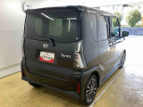 当店では車両本体価格以外に、諸費用を含めた支払総額も表示しておりますので、お客様の予算にピッタリのおクルマお選びができます。コーティングやJAFをセットにしたオトクな購入パックも好評です。