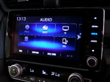 CD、DVD、Bluetooth、AM、FM、スマートフォン接続ができます。
