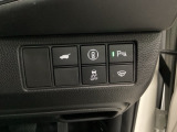 ドライバーをサポートする先進安全装備がしっかり備わっています。