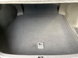 普段のお買い物や通勤、送迎等に十分な荷室スペースを確保しております。