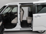 愛知ダイハツではお車をご購入頂いた後が本当のお付き合いのスタートだと思っています。 ですので定期点検や車検もお得なパックをご用意してお客様に頼りにされるダイハツディーラーを目指しています☆