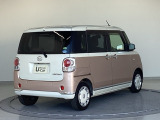 バックカメラが付いているのでバックでの車庫入れも安心です。