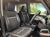 運転席シート廻りは使用感も少なく、良好な状態となっています。丁寧に使われていたことがよくわかりますね。
