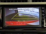 バックモニター付きです。