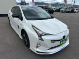 お車の車検・オイル交換・修理・鈑金塗装・ガラス修理・デントリペア・ボディコーティングなども幅広く対応しております。その際は無料で代車を貸し出し致します。車の事は何でもお任せください!