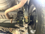 お車を安心してお乗りいただく為には、足回りの定期点検が欠かせません。サービスサポート(有償保証)では無料点検もご提供しており、安心のカーライフをお過ごしいただけるサポート体制が整っています。