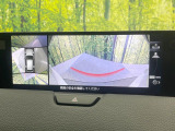 【360&deg;ビューモニター】専用のカメラにより、上から見下ろしたような視点で360度クルマの周囲を確認することができます☆死角部分も確認しやすく、狭い場所での切り返しや駐車もスムーズに行えます。