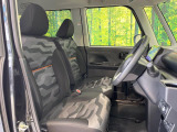 運転席シート廻りは使用感も少なく、良好な状態となっています。丁寧に使われていたことがよくわかりますね。