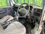 ドライバーによって運転しやすいポジションは異なり、あの車はどうなのか不安なこともありますよね。気になるお車は店頭で乗り込んでご確認いただけます♪