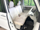 運転席シート廻りは使用感も少なく、良好な状態となっています。丁寧に使われていたことがよくわかりますね。