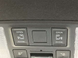両側電動スライドドア付き、運転席にいながら開閉もラクラク
