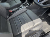 &ldquo;Certified Pre-Owned&rdquo;はお客様の安全性のため、厳しい基準を設定しています。その厳しいチェックをクリアして選び抜かれた車両だけを、ベストコンディションに仕上げてお届けします。