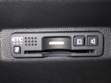 ETC(Electronic Toll Collection)は、高速道路や有料道路の料金所で自動的に通行料金を支払えキャッシュレスでスムーズに通過できます