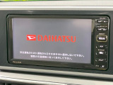 【純正ナビ】人気の純正ナビを装備しております。ナビの使いやすさはもちろん、オーディオ機能も充実!キャンプや旅行はもちろん、通勤や買い物など普段のドライブも楽しくなるはず♪