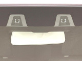 【スズキ セーフティサポート】走行中に前方の車両等を認識し、衝突しそうな時は警報とブレーキで衝突回避と被害軽減をアシスト。より安全にドライブをお楽しみいただけます。