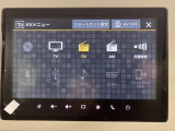 【9インチナビ】TV CD/DVD再生やBluetoothオーディオなど多彩なメディアに対応したメモリーナビを装備しています。