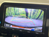 【バックカメラ】駐車時に後方がリアルタイム映像で確認できます。大型商業施設や立体駐車場での駐車時や、夜間のバック時に大活躍!運転スキルに関わらず、今や必須となった装備のひとつです!