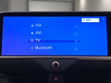 ブルートゥースに接続することにより、スマホに入ったお気に入りの音楽を車内で楽しむことができます♪あると本当に便利な機能になっています!