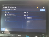 ドライブの必需品。見やすい・使いやすいHonda純正のメモリーナビを搭載しています。