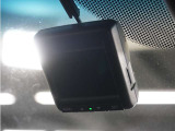 ◆ドライブレコーダー◆映像・音声などを記録する自動車用の装置です。 もしもの事故の際の記録はもちろん、旅行の際の思い出としてドライブの映像を楽しむことができます。