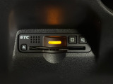 【ETC】便利なETC車載器も装備!高速道路の料金所もスムーズに通過できます。今や必須の装備ですね!お客様用にセットアップをしてのお渡しとなります!