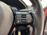 Hondaセンシングの機能のひとつ、アダプティブクルーズコントロール付!アクセルから足を離しても設定したスピードと前車との車間を保ち走行してくれます!車線維持もアシスト☆高速道路で疲労軽減ですね☆