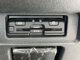 ETCです。セットアップを完了してから納車となりますので、すぐにご利用頂けます。