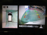 アラウンドビューモニターで車庫入れも空から見ている様に駐車できラクラクです。