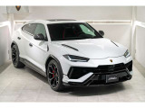 ウルス ペルフォルマンテ 4WD 