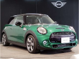 MINI認定中古車は第三者品質評価制度も採用しております。AIS方式による車両品質評価制度も導入し公平な車両コンデション評価を行うことにより車両品質の透明性を高めると同時に更なる信頼と安心をお届けします