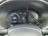 視認性の高いメーターで運転情報を的確に把握できます!