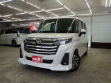 気持ち良く新しいカーライフがスタートできます様全車内外装クリーニングを実施しております。